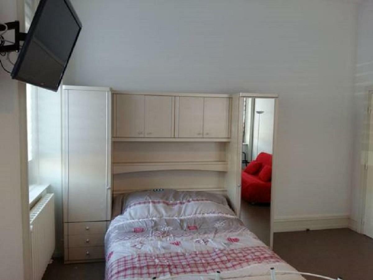 Studio De Charme Au Pied De La Gare Apartment Colmar Exterior photo